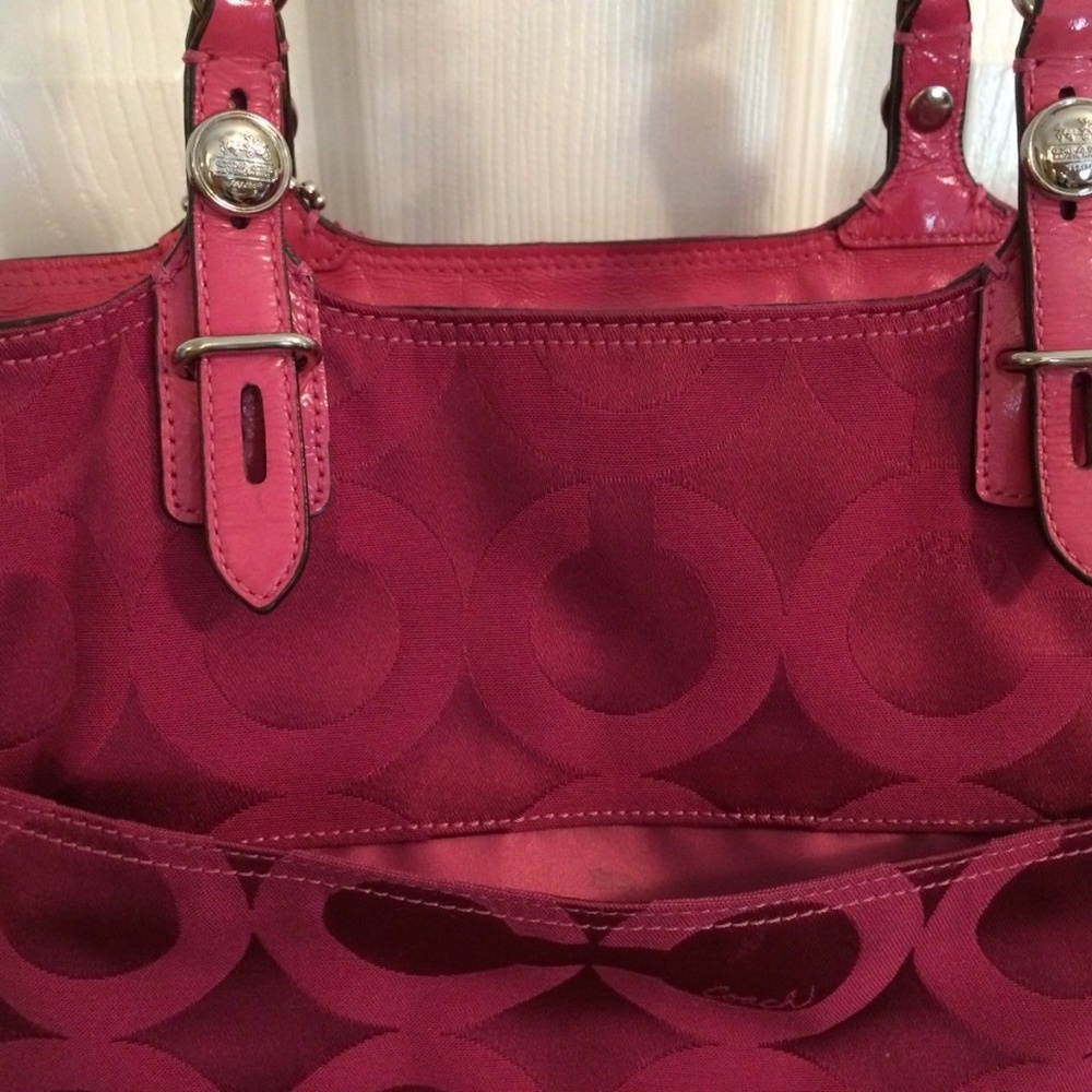 COACH 14133 Raspberry Tote Purse Handbag - Picture 4 of 8